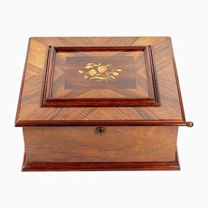 Nussholz Spieldose, Ende 19. Jh.