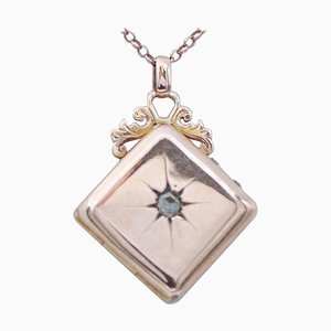Rose Gold Pendant Necklace with Diamond
