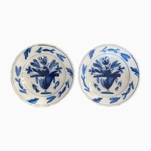 Platos Delftware antiguos, década de 1750. Juego de 2