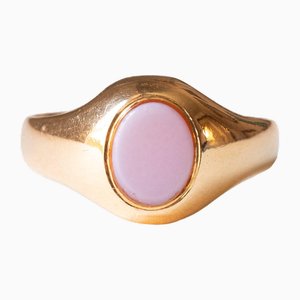 English 18k Yellow Gold with Agate Signet Ring, 1896
