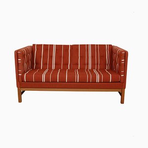 Ej-315/2 Sofa aus rotem Stoff von Erik Jørgensen