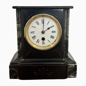 Reloj de manto victoriano antiguo, 1860