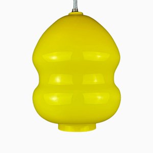 Lámpara colgante yugoslava Mid-Century de vidrio amarillo, años 70