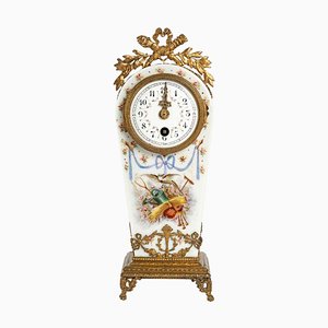 Reloj de porcelana del siglo XIX