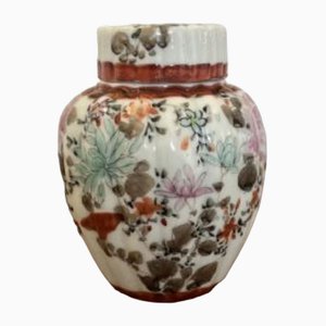 Small Antique Japanese Satsuma Jar and Cover, 1900s