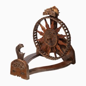 Antikes chinesisches Spinnrad aus Holz