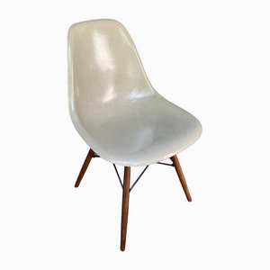 DSW Fiberglass Chair by Charles & Ray Eames for Herman Miller