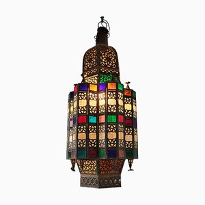 Dachlampe aus Metall mit Farbkristallen im marokkanischen Stil