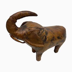 Reposapiés en forma de elefante de cuero atribuido a Dimitri Omersa, años 60