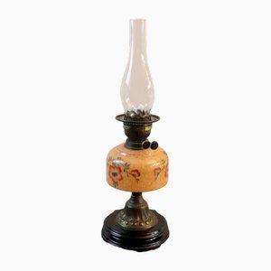Lámpara de aceite victoriana con depósito naranja, opaco y estampado floral