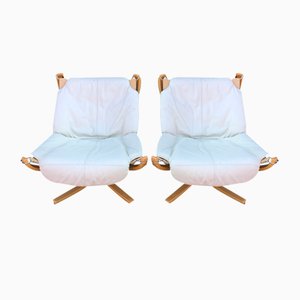 Vintage Falcon Chairs in White Leather by Sigurd Resell for Vatne Møbler, Set of 2