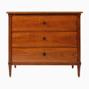 Antique Chest of Drawers in Walnut, 1780s