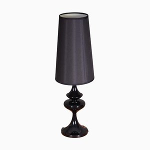 Lámpara de mesa en negro brillante
