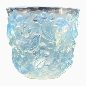 Avallon Vase aus Opalglas von René Lalique, 1928