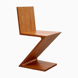Zig Zag Chair by Gerrit Thomas Rietveld for Cassina