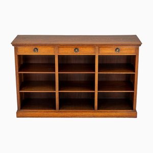 Arts and Crafts Bookcase in Oak