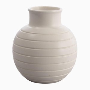 Art Deco Moonstone Ovoid Ribbed Vase by Keith Murray for Wedgwood, 1930s