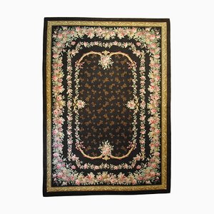 Tapis Savonerie Début du 20ème Siècle à Décor de Guirlandes de Fleurs, 1890s