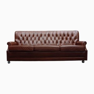 Divano Chesterfield in pelle, anni '70