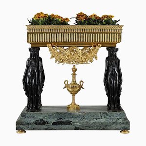 Maceta de mesa estilo Imperio de bronce y mármol verde mar con cariátides, 1860