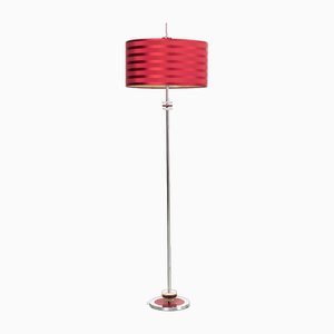 Stehlampe mit rotem gestreiftem Schirm