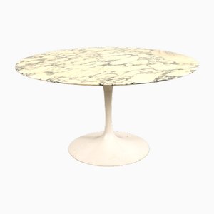 Table de Salle à Manger Ronde par Eero Saarinen