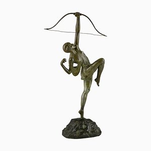 Pierre Le Faguays für Susse Frères, Art Deco Skulptur von Diana mit Schleife, 1925, Bronze