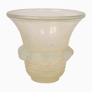 20th century Piriac Model Opalescent Glass Vase by René Lalique