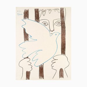 After Pablo Picasso, Colombe Bleue Volant devant des Barreaux, Lithographic Poster