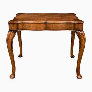 Vintage English Table in Walnut, 1920