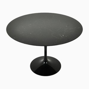 Table de Salle à Manger Noire par Eero Saarinen pour Knoll, 2010