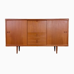 Credenza moderna in teak di HW Klein per Bramin, Danimarca, anni '60