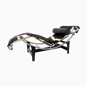 Chaise longue LC4 in pelle nera di Le Corbusier per Cassina, Italia, 2010