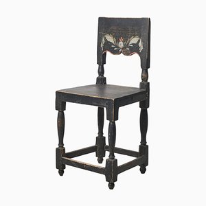Antiker schwedischer Volkskunst Stuhl aus Kiefernholz