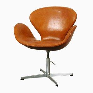 Swan Chair by Arne Jacobsen for Fritz Hansen, 1964