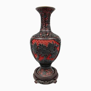 Mid-20th Century Vase in Cinnabar Lacquer in Red and Black Brass, China