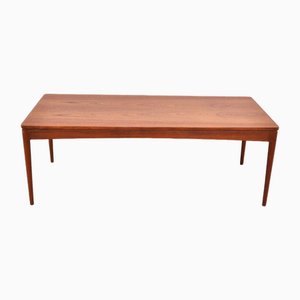 Dänischer Vintage Couchtisch aus Teak, 1960er