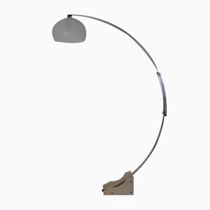 Große italienische Bogenlampe von Harvey Guzzini, 1970er