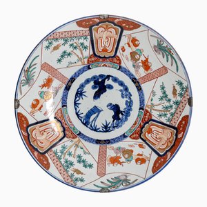 Plato Imari grande de porcelana, siglo XIX