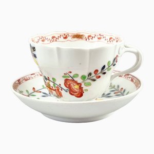 19th Century Porcelain Tischenmuster / Kakiemon Pattern Tea Cup and Saucer from Meissen, Germany, Set of 2