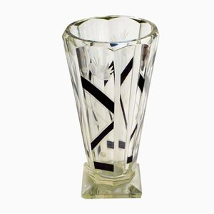 Große tschechische Art Deco Vase aus Glas mit schwarzen Bändern & Gravur, 1930er
