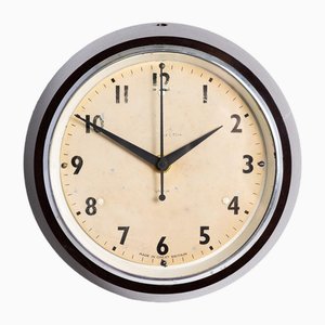 Kleine Fabrikuhr aus Bakelit von Smiths English Clock Systems