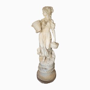 Sculpture de Jardin Mid-Century de Femme avec Panier et Fleurs en Ciment avec Socle