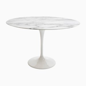 Tulip Table with Arabesco Marble Top by Eero Saarinen