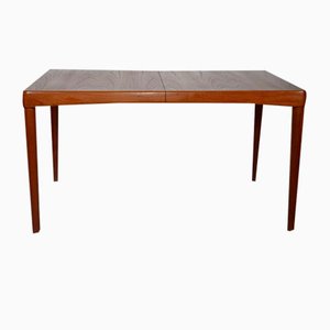 Small Extendable Teak Dining Table by H.W. Klein for Bramin, 1971