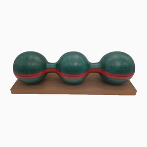 Gabriele Levy, Escultura de Alefbet, 1980, Madera y pergamino