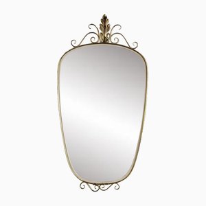 Specchio a forma libera con cornice beige su ottone, anni '50