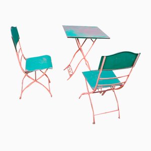 Französischer Gartentisch & Stühle aus lackiertem Eisen im Used-Look, 1920er, 3er Set