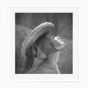 Toni Frissell, Girl in a Hat, 1951, C Print, Incorniciato