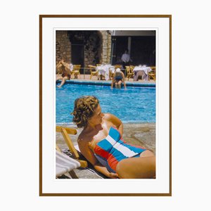 Toni Frisell, Junto a la piscina en Capri, Impresión C, Enmarcado